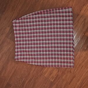 Ann Taylor size 10 pencil skirt. Checkered pattern